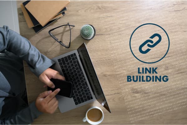 Come funziona la link building tramite i guest post
